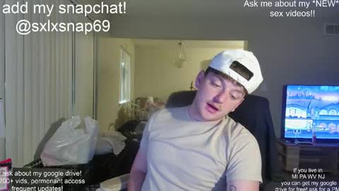 Snapshot of sexylax69 chatting on 11-19-25, 01:38 sexylax69 online show from 11-19-25, 01:38