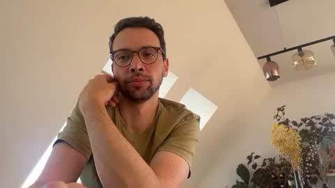 sexyleo8282 online show from 07-09-26, 12:42