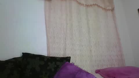 Snapshot of sexyleon69 chatting on 02-05-26, 03:11 Sexy leon online show from 02-05-26, 03:11