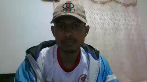 Snapshot of sexyleon69 chatting on 02-18-26, 04:14 Sexy leon online show from 02-18-26, 04:14