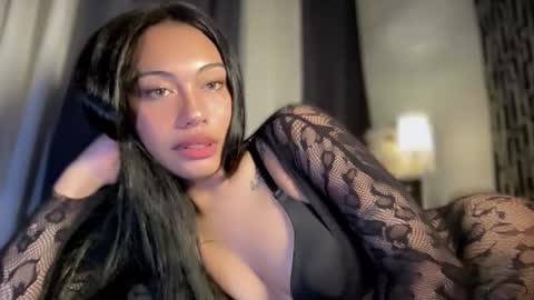 maxine online show from 03-27-26, 08:30