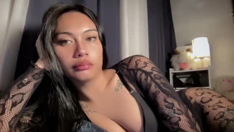 maxine online show from 04-03-26, 09:57