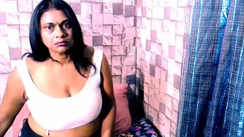 sexymaturemilf01 online show from 07-25-26, 03:48