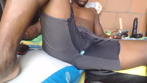 Snapshot of sexymen27cm chatting on 07-05-26, 07:21 sexymen27cm online show from 07-05-26, 07:21