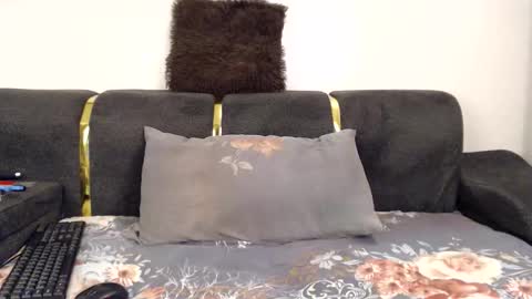 Melina online show from 12-04-25, 11:13