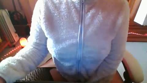 sexymisss24 online show from 03-11-26, 12:44
