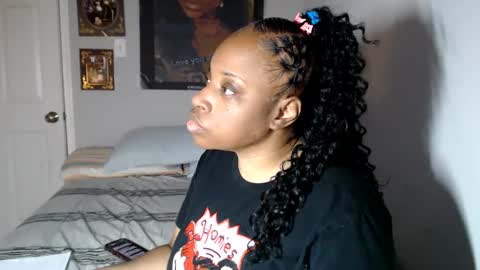 Snapshot of sexymona1218 chatting on 10-03-25, 05:26 SexyMona online show from 10-03-25, 05:26