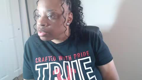SexyMona online show from 06-13-26, 02:04