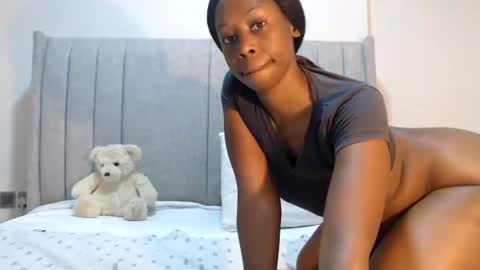 sexymonalisa1 online show from 06-21-26, 06:16