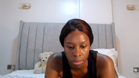 sexymonalisa1 online show from 07-14-26, 05:45
