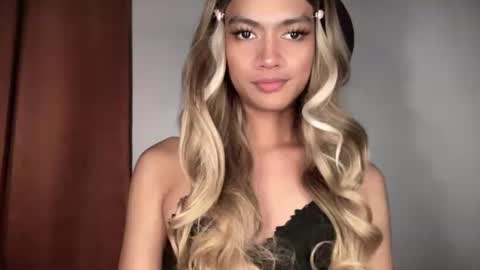 LIEZEL online show from 05-27-26, 10:51