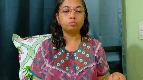 Niharika online show from 09-29-25, 12:43