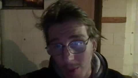 Snapshot of sexynitch69 chatting on 12-21-25, 08:21 SexyBitch69 online show from 12-21-25, 08:21