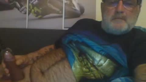 Snapshot of sexypaa chatting on 12-16-25, 09:09 sexypaa online show from 12-16-25, 09:09