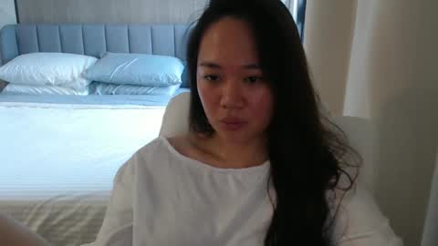 sexypenguin13 online show from 12-04-24, 09:40