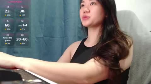 sexypenguin13 online show from 09-24-25, 05:11