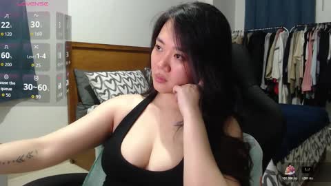 sexypenguin13 online show from 11-08-25, 01:22