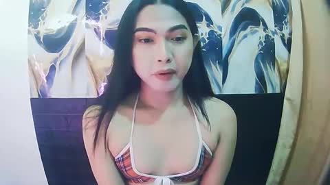 sexypetiteraine online show from 04-28-26, 02:22