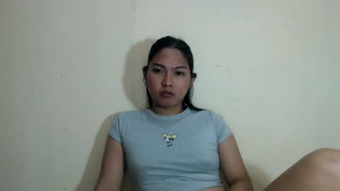 sexypetiteraine online show from 08-07-26, 07:49