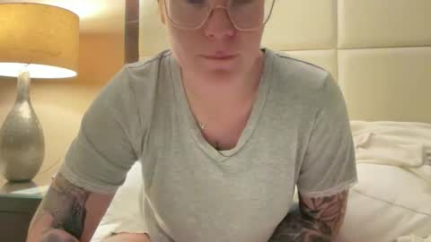 Snapshot of sexyrandyred chatting on 10-15-25, 04:12 sexyrandyred online show from 10-15-25, 04:12