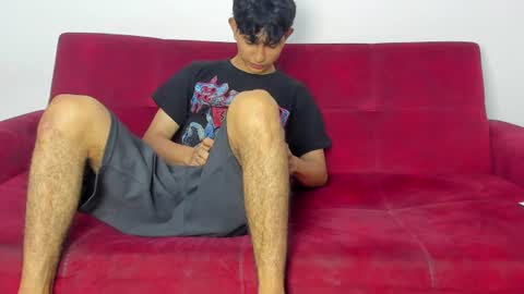 Snapshot of sexys_boys18 chatting on 07-25-26, 07:11 MATIAS-18 THIAHO -18 MAX-19 NICOKALY-19 CAIN-19 MOD ESTEBAN online show from 07-25-26, 07:11