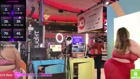 Snapshot of sexyscienceteacher90 chatting on 01-17-26, 08:23 Miss Jasmine Baker - eXXXotica DC December 6th - 8th online show from 01-17-26, 08:23