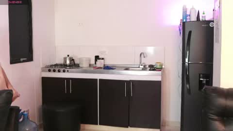 sexyskinnynaksu online show from 06-25-26, 05:12