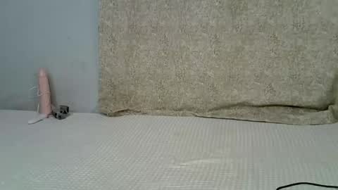 Snapshot of sexysrops chatting on 06-23-26, 08:07 sexysrops online show from 06-23-26, 08:07