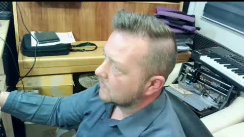 sexysteve80 online show from 04-22-26, 08:54