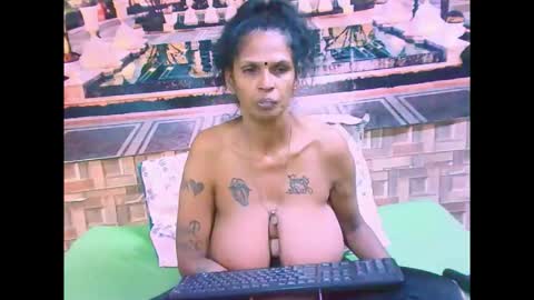 sexyva4u2luv online show from 09-12-25, 07:25