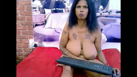 sexyva4u2luv online show from 04-01-26, 01:41