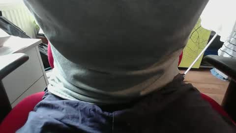 Snapshot of sexyvienna1989 chatting on 04-15-26, 08:32 sexyvienna1989 online show from 04-15-26, 08:32