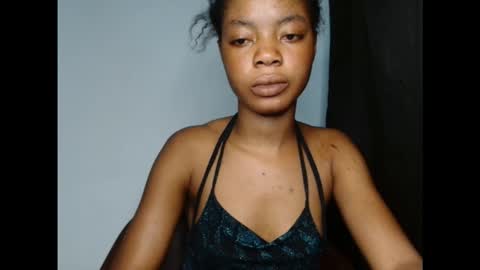 sexyxpeach online show from 10-17-25, 08:00