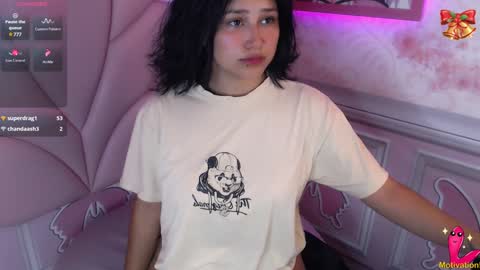 Snapshot of sexyy_kitty18 chatting on 12-19-24, 03:18 KATY online show from 12-19-24, 03:18