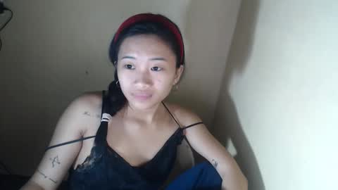 Snapshot of sexyymiya chatting on 03-21-26, 06:11 sexyymiya online show from 03-21-26, 06:11