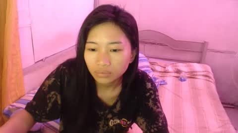 Snapshot of sexyymiya chatting on 05-26-26, 08:27 sexyymiya online show from 05-26-26, 08:27