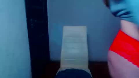 Snapshot of sexyyuliia777 chatting on 04-24-26, 06:27 Yuliia online show from 04-24-26, 06:27