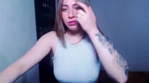 Snapshot of sexyyuliia777 chatting on 05-29-26, 06:33 Yuliia online show from 05-29-26, 06:33