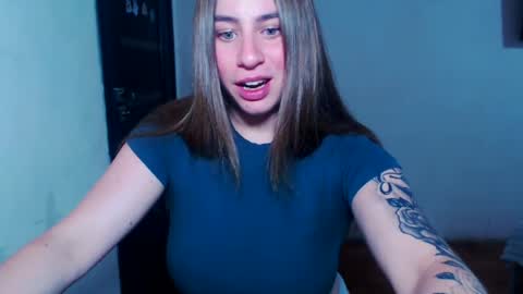 Snapshot of sexyyuliia777 chatting on 06-23-26, 09:29 Yuliia online show from 06-23-26, 09:29