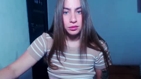 Snapshot of sexyyuliia777 chatting on 07-12-26, 06:15 Yuliia online show from 07-12-26, 06:15