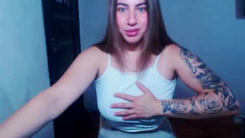 Snapshot of sexyyuliia777 chatting on 07-27-26, 05:47 Yuliia online show from 07-27-26, 05:47