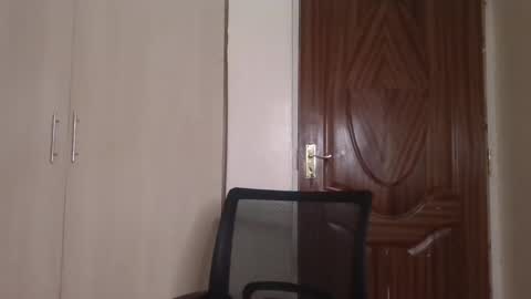 Snapshot of sexyyypetite chatting on 11-08-25, 07:45 SEXYPETITE online show from 11-08-25, 07:45