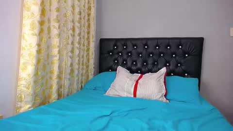 Snapshot of sexyzahara_h chatting on 12-02-24, 02:53 zahara online show from 12-02-24, 02:53
