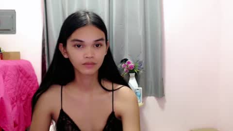 Snapshot of sexyzendaya_69 chatting on 06-08-26, 04:18 Zendaya online show from 06-08-26, 04:18