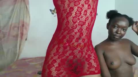 sexyzuriel online show from 04-15-26, 08:20