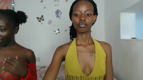 sexyzuriel online show from 04-20-26, 11:24