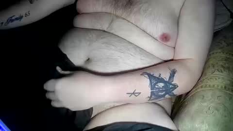 Snapshot of sexzilla15 chatting on 10-12-25, 06:12 no face online show from 10-12-25, 06:12