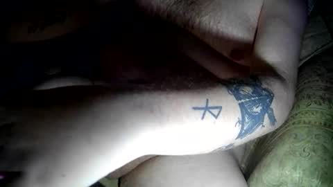 Snapshot of sexzilla15 chatting on 11-25-25, 11:54 no face online show from 11-25-25, 11:54