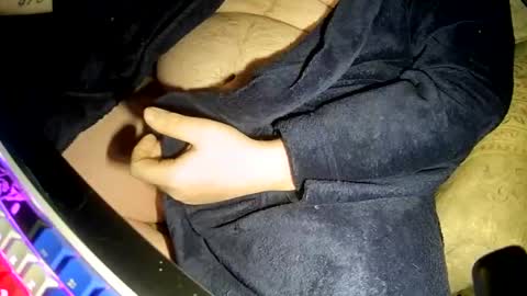 Snapshot of sexzilla15 chatting on 01-10-26, 11:01 no face online show from 01-10-26, 11:01