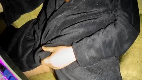 no face online show from 04-03-26, 05:27